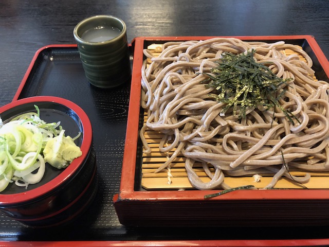 昨年収穫された秋蕎麦のざるそば